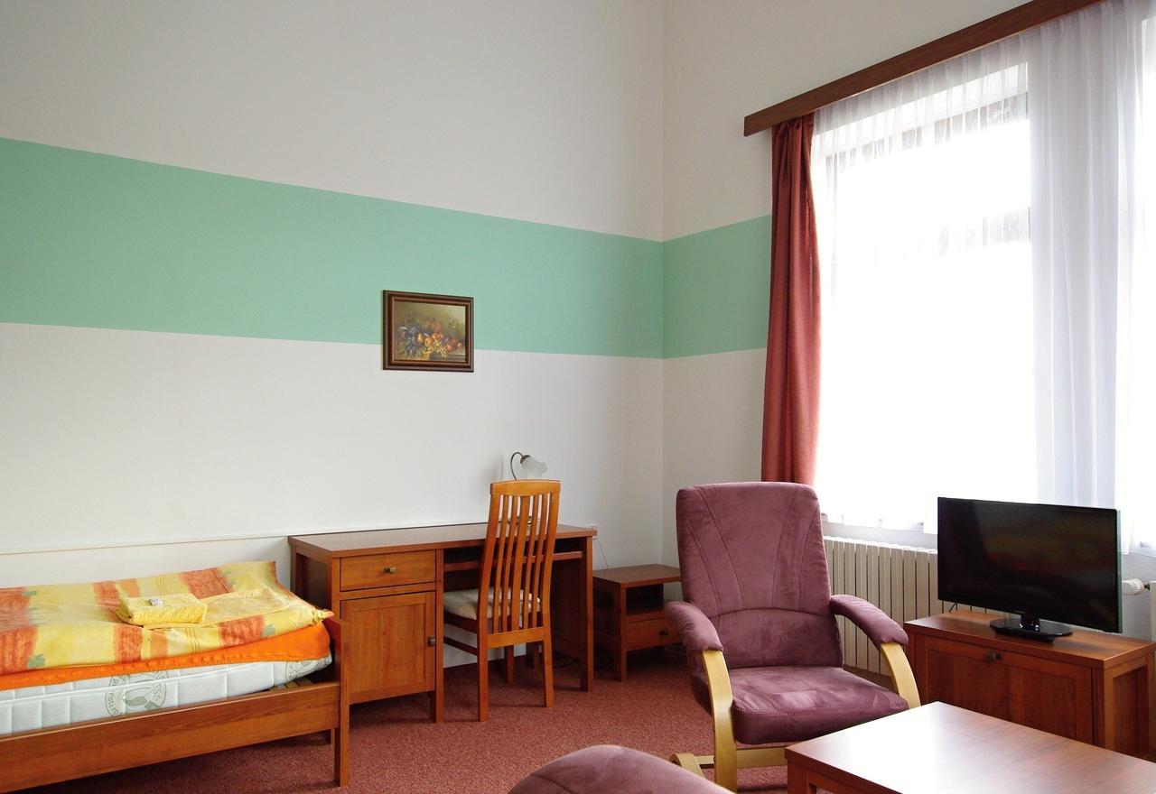 Koleje Zamecek Lednice Exterior foto